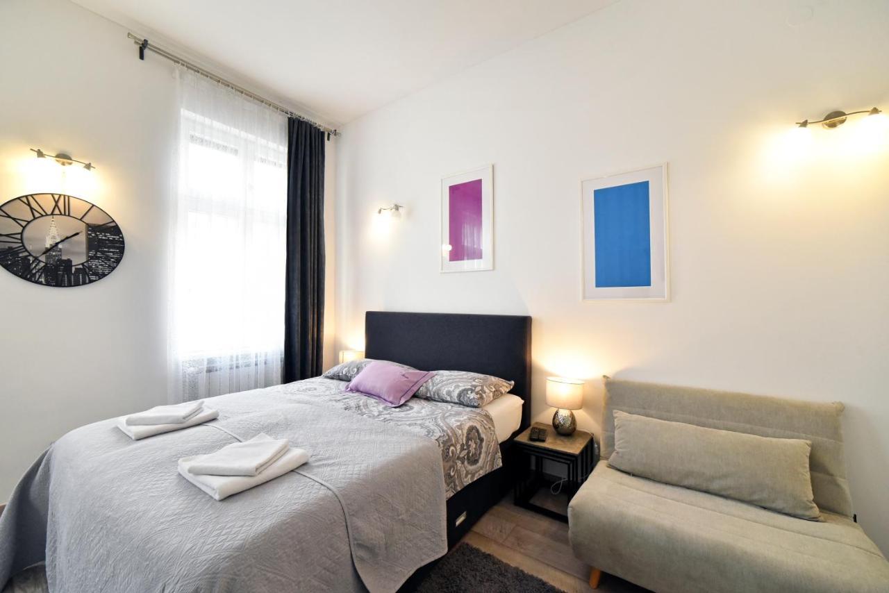 Deluxe Apartments Ria Zagabria Esterno foto