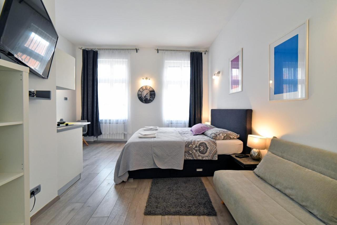 Deluxe Apartments Ria Zagabria Esterno foto