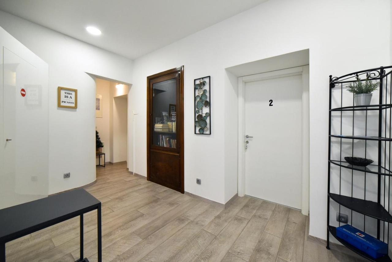 Deluxe Apartments Ria Zagabria Esterno foto